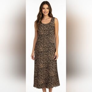 Molly Malloy Vintage Leopard Print Maxi Dress